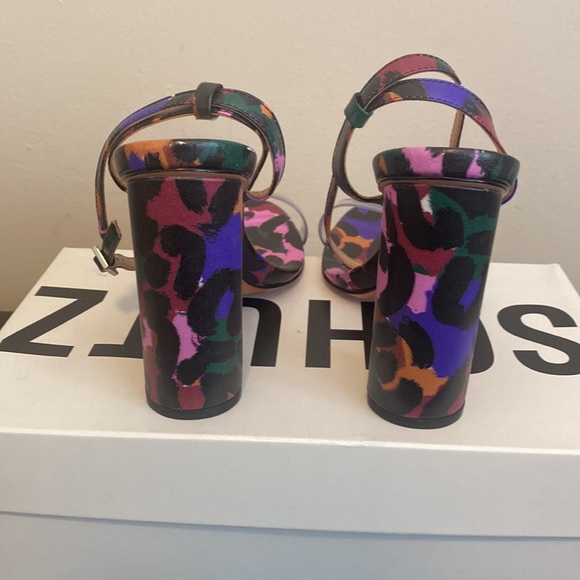 SCHUTZ - Picture 5 of 11